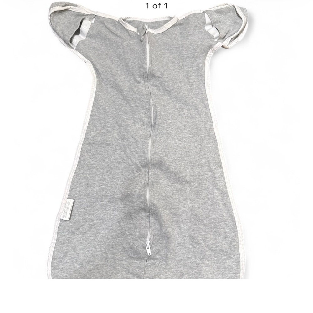 Gray Baby Sleep Sack Swaddle with Front Zipper - Unbranded 🩶